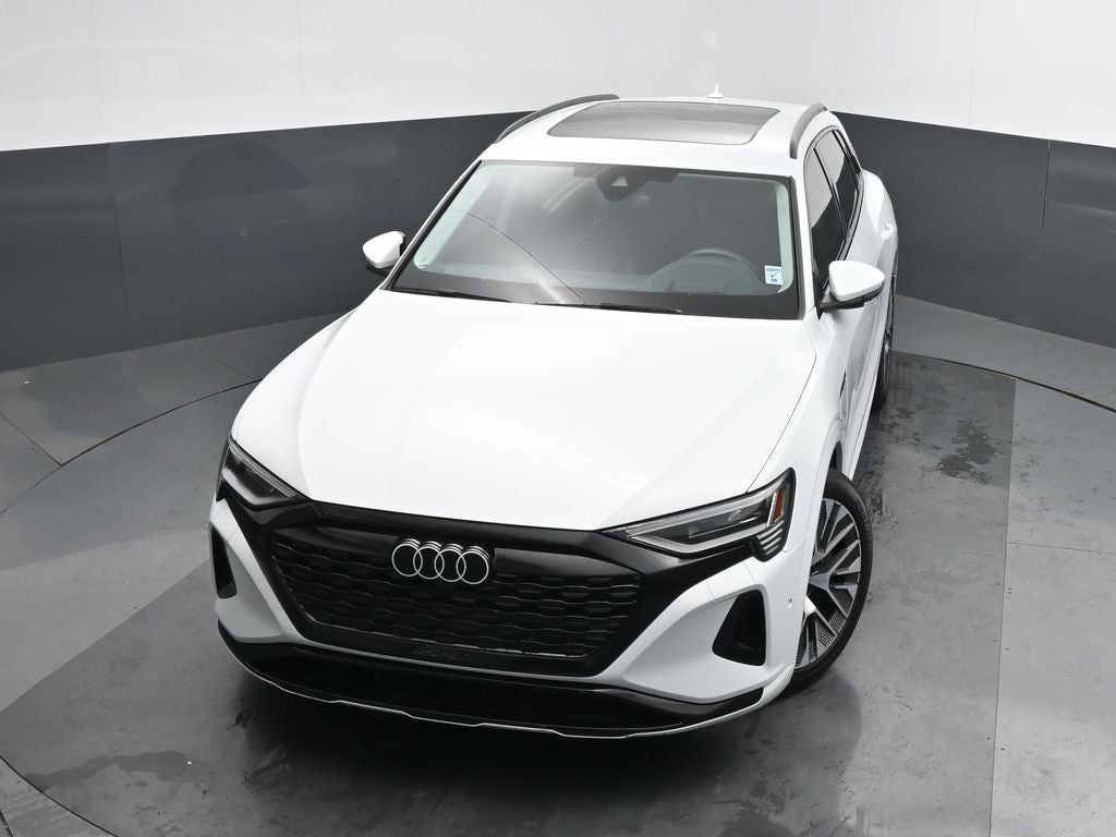 2024 Audi Q8 e-tron Prestige quattro