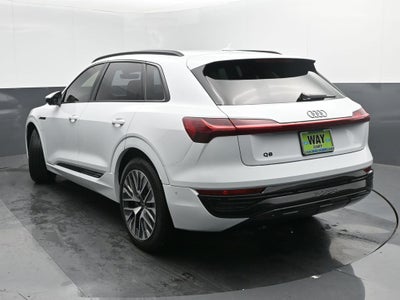 2024 Audi Q8 e-tron Prestige quattro