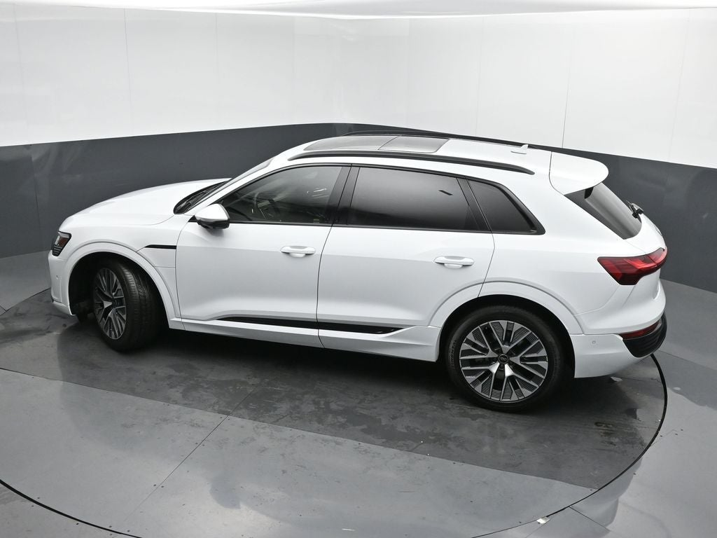 2024 Audi Q8 e-tron Prestige quattro