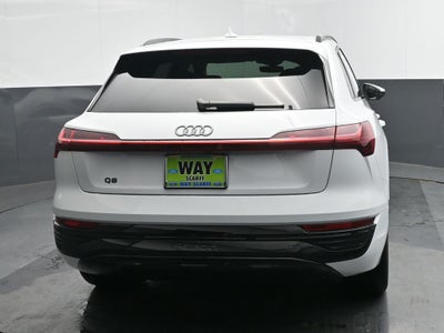 2024 Audi Q8 e-tron Prestige quattro
