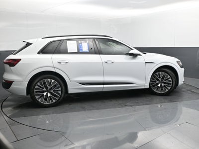 2024 Audi Q8 e-tron Prestige quattro