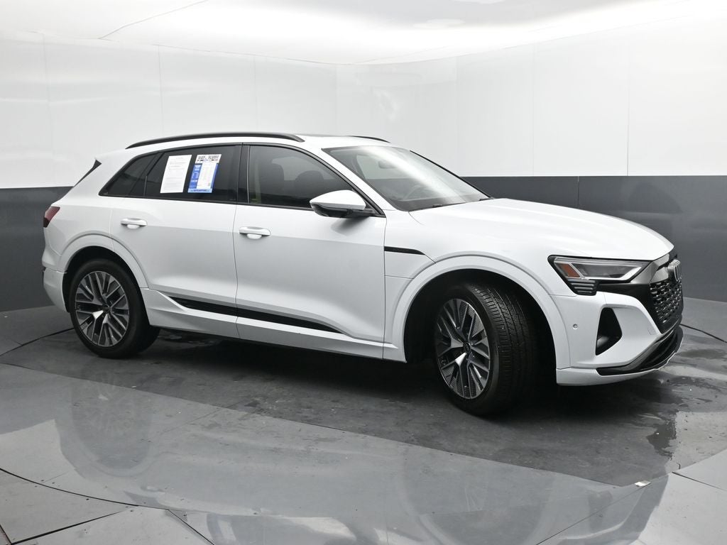 2024 Audi Q8 e-tron Prestige quattro