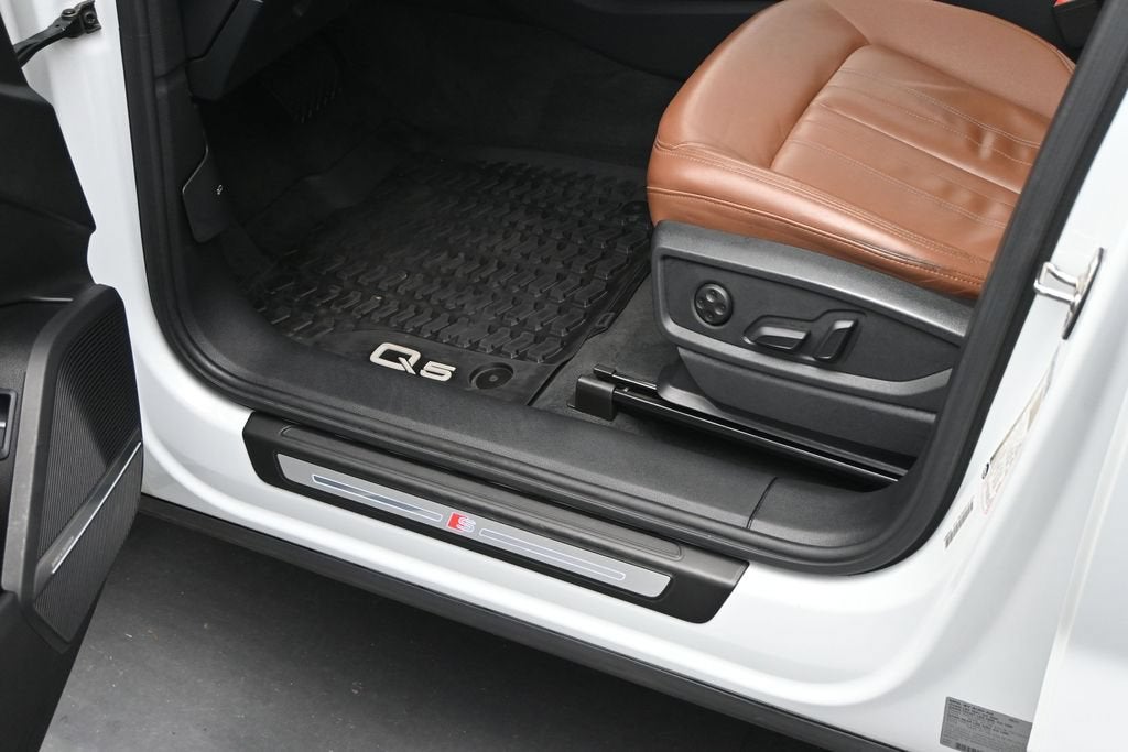 2021 Audi Q5 e 55 Premium Plus quattro