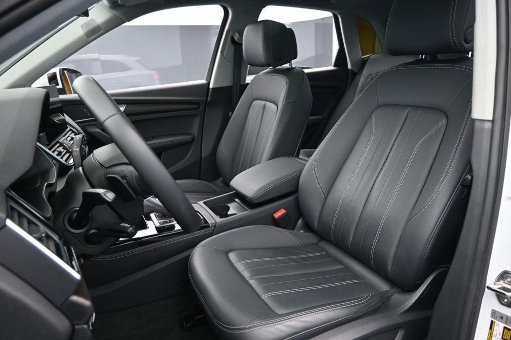 2023 Audi Q5 45 S line Premium quattro