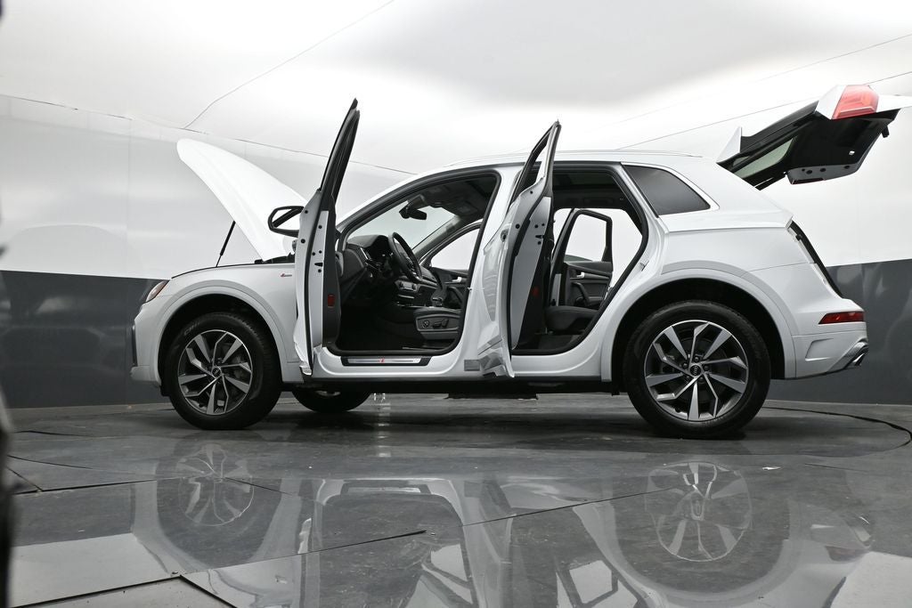 2023 Audi Q5 45 S line Premium quattro