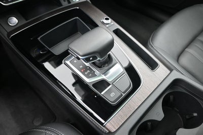 2023 Audi Q5 45 S line Premium quattro