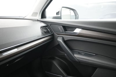 2023 Audi Q5 45 S line Premium quattro