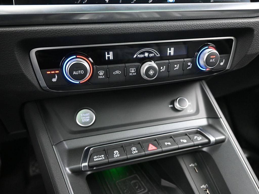 2020 Audi Q3 Prestige S line quattro