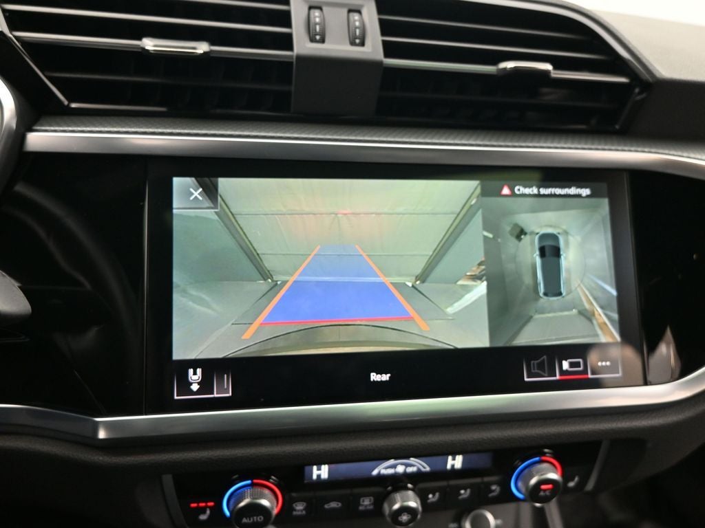 2020 Audi Q3 Prestige S line quattro