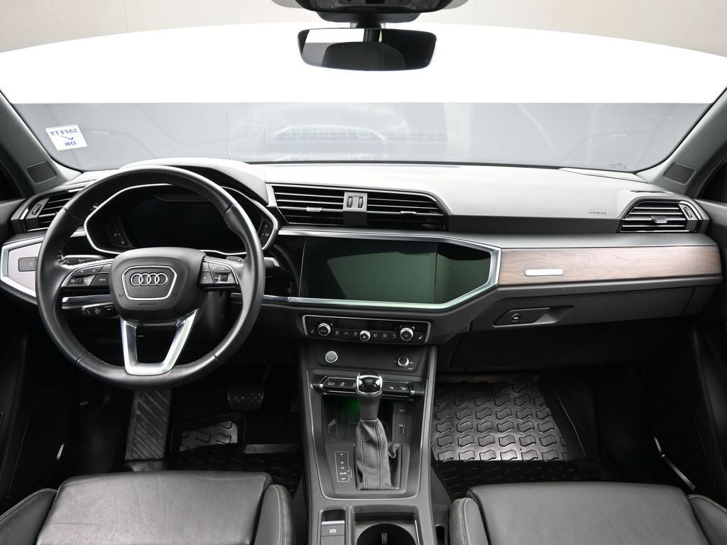 2020 Audi Q3 Prestige S line quattro