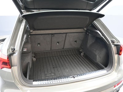 2020 Audi Q3 Prestige S line quattro