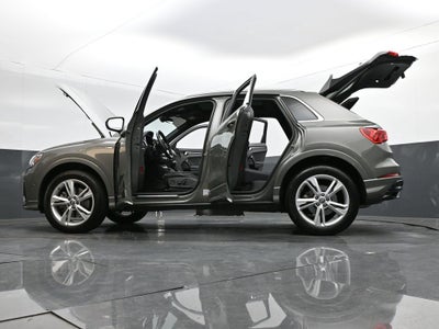 2020 Audi Q3 Prestige S line quattro