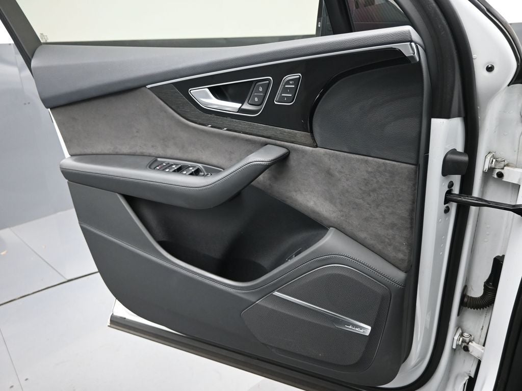 2019 Audi Q7 55 Prestige quattro