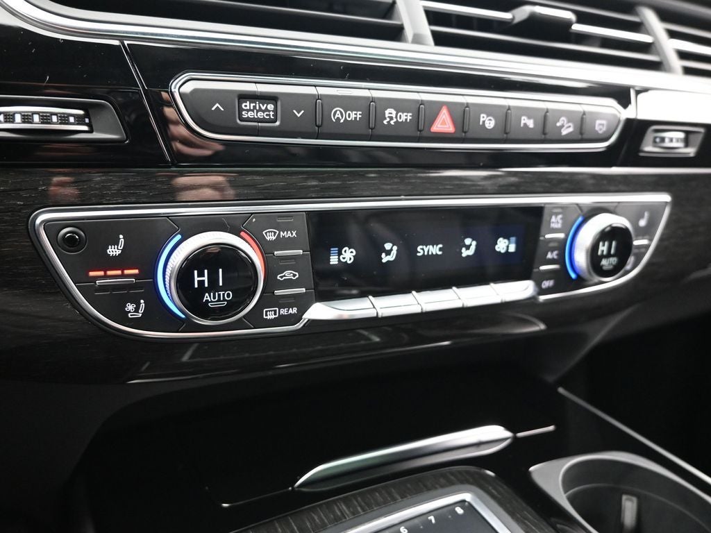 2019 Audi Q7 55 Prestige quattro