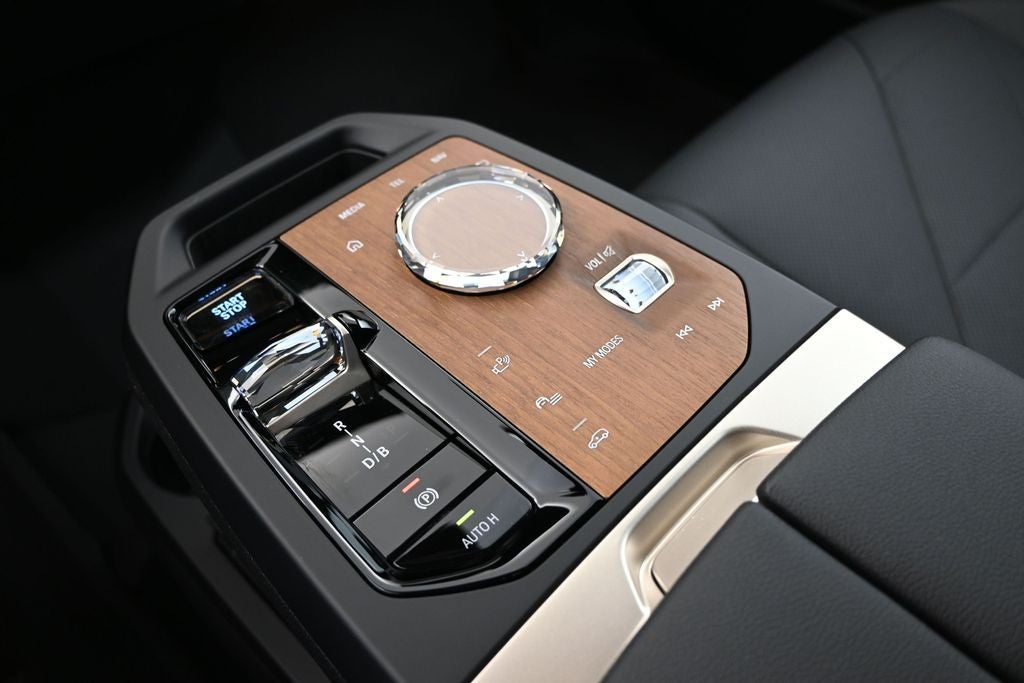 2023 BMW iX xDrive50