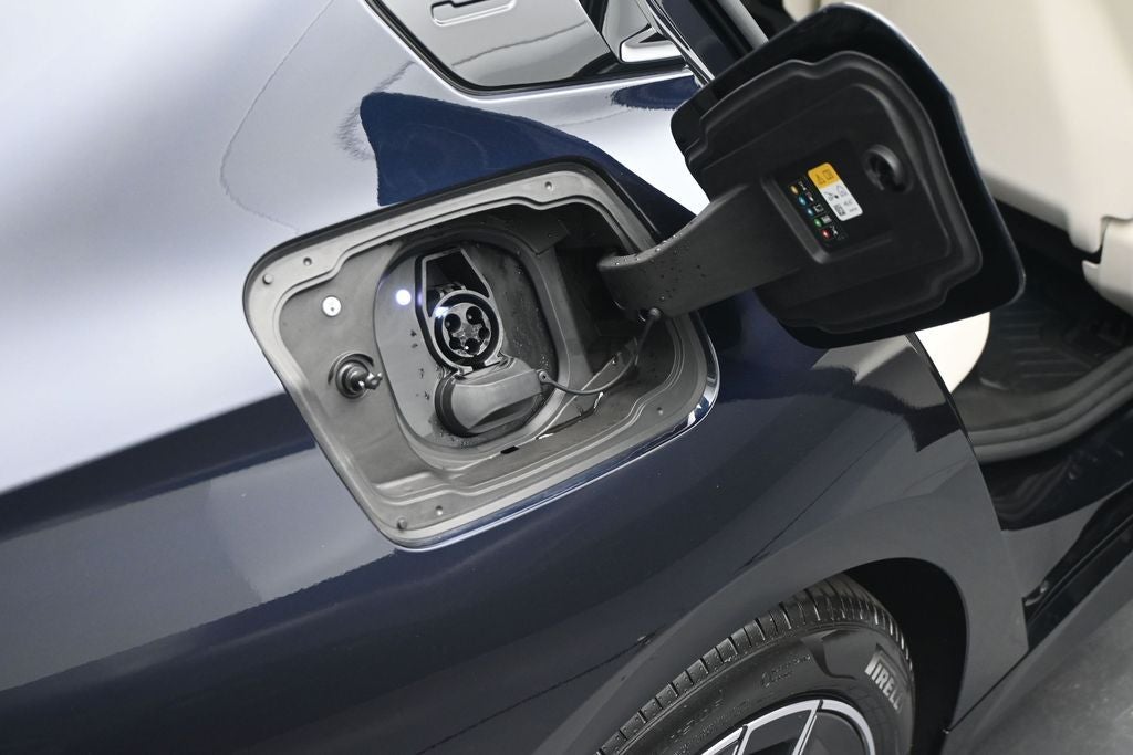 2025 BMW i5 xDrive40
