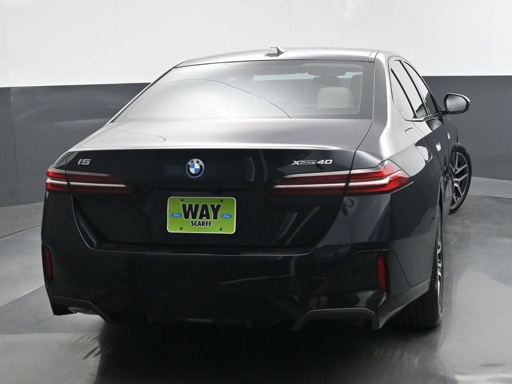 2025 BMW i5 xDrive40