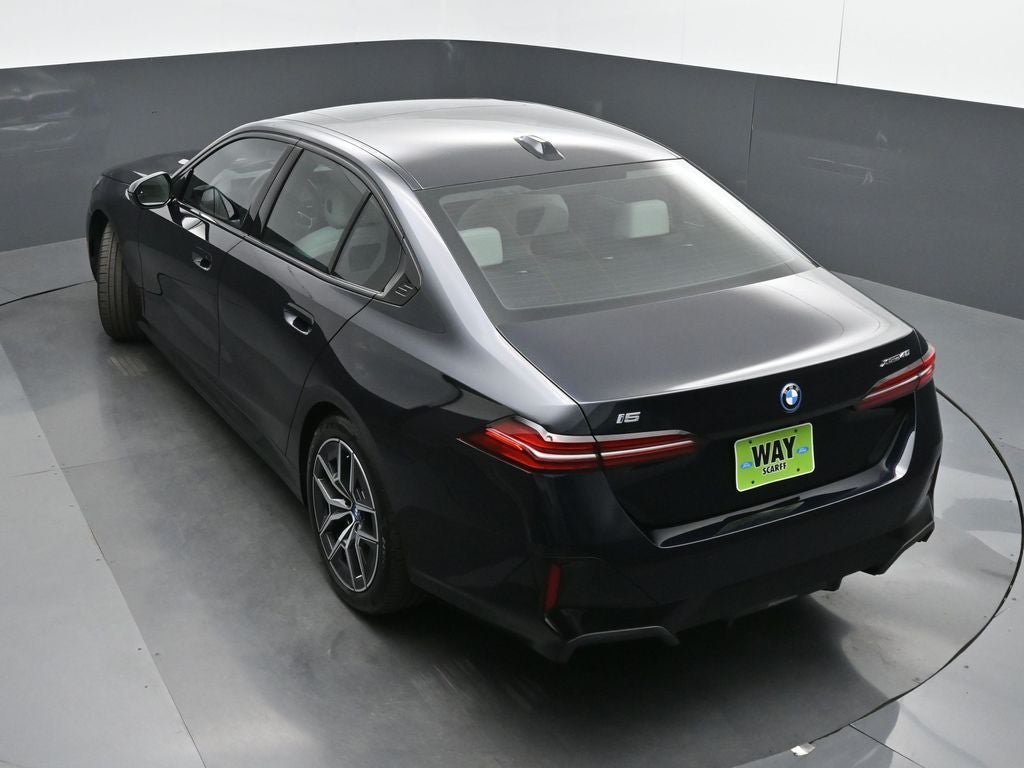 2025 BMW i5 xDrive40