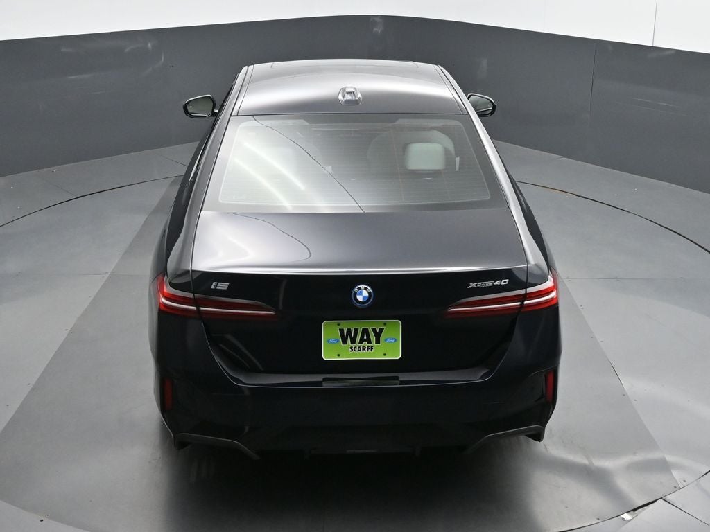2025 BMW i5 xDrive40