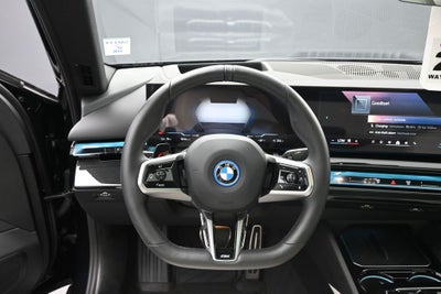 2025 BMW i5 xDrive40