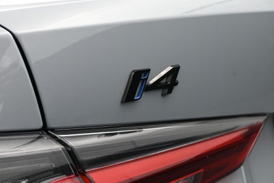 2023 BMW i4 M50