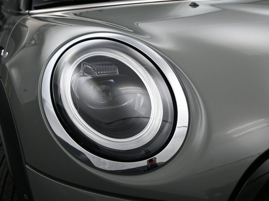 2023 MINI Cooper S Iconic