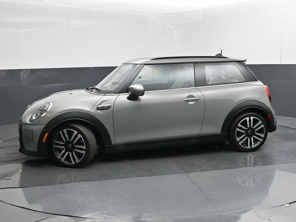 2023 MINI Cooper S Iconic