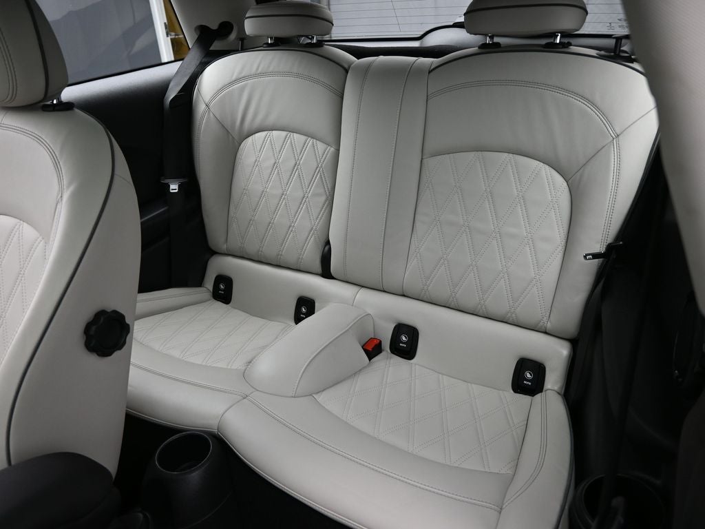 2023 MINI Cooper S Iconic