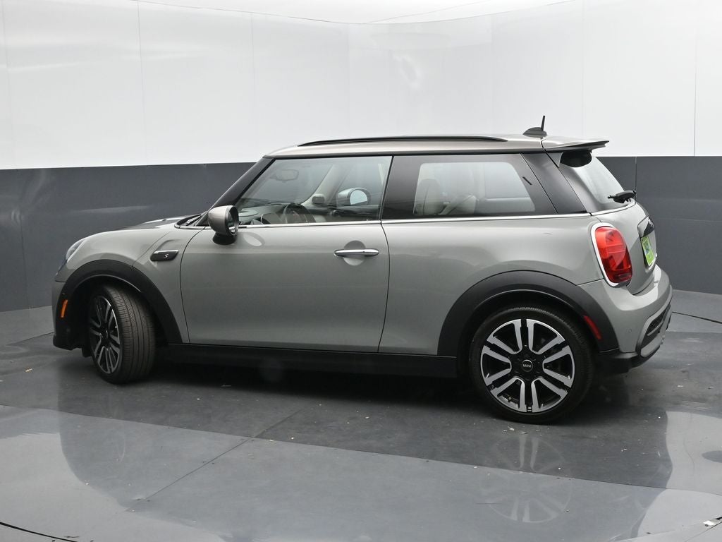 2023 MINI Cooper S Iconic