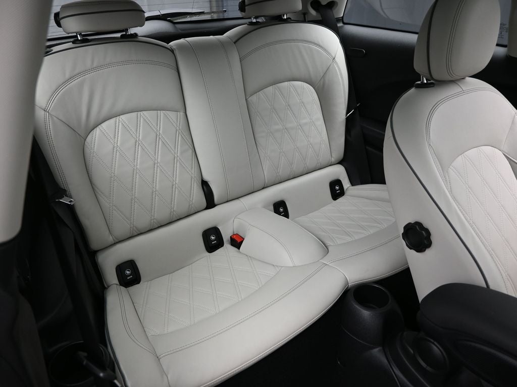 2023 MINI Cooper S Iconic