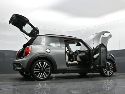2023 MINI Cooper S Iconic