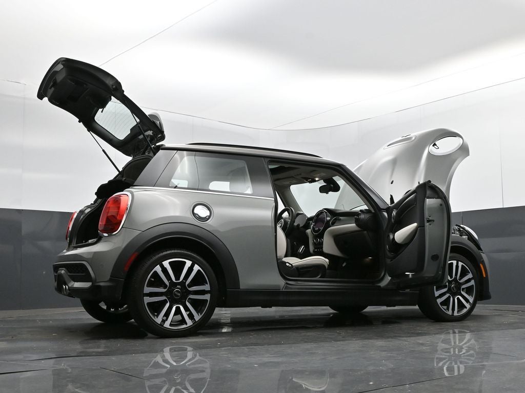 2023 MINI Cooper S Iconic
