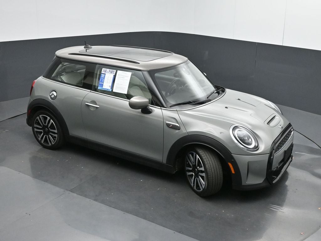 2023 MINI Cooper S Iconic