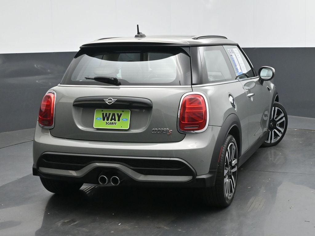 2023 MINI Cooper S Iconic