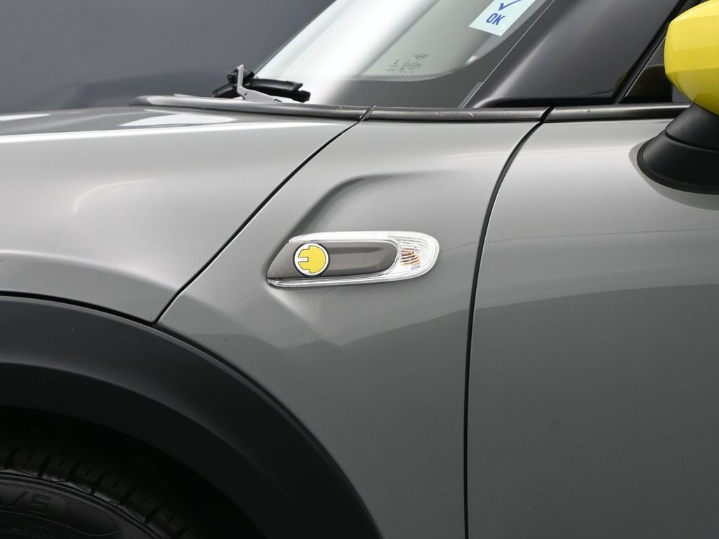 2020 MINI Cooper SE Electric Signature