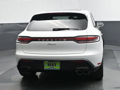 2025 Porsche Macan Base