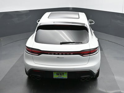 2025 Porsche Macan Base
