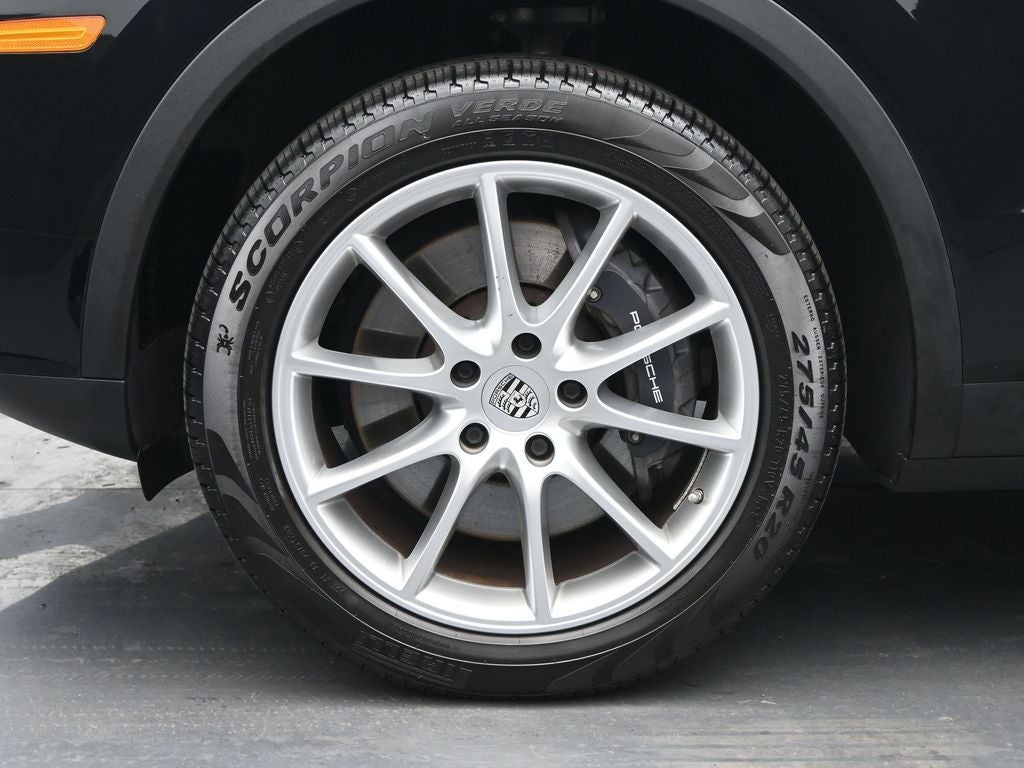 2021 Porsche Cayenne Base