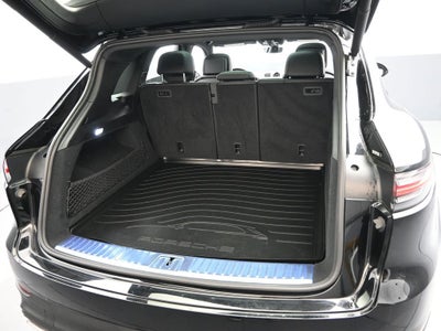 2021 Porsche Cayenne Base