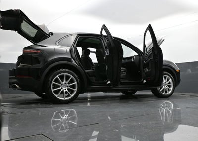2021 Porsche Cayenne Base