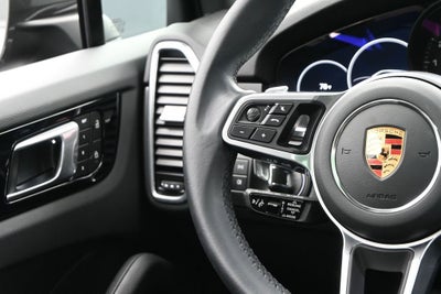 2023 Porsche Cayenne Base