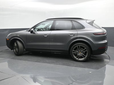2023 Porsche Cayenne Base