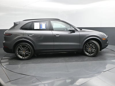 2023 Porsche Cayenne Base