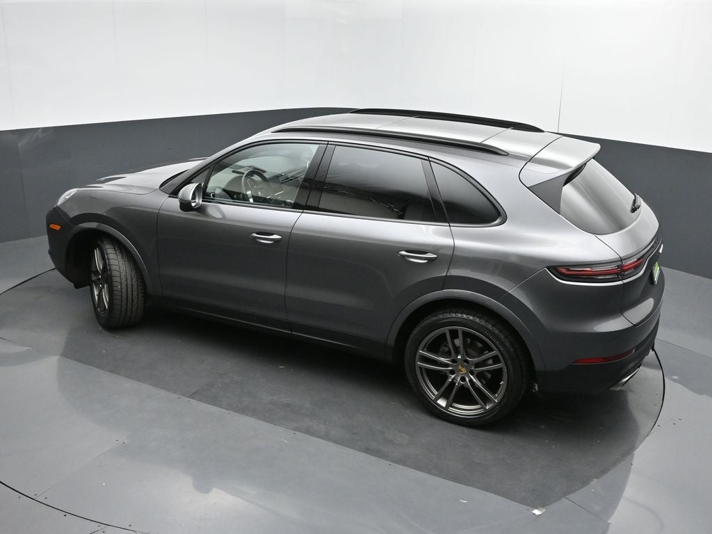 2023 Porsche Cayenne Base