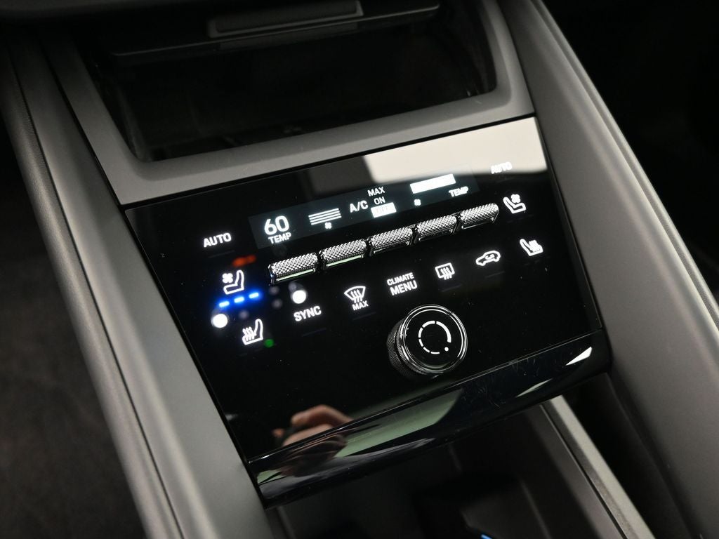 2024 Porsche Macan Electric 4