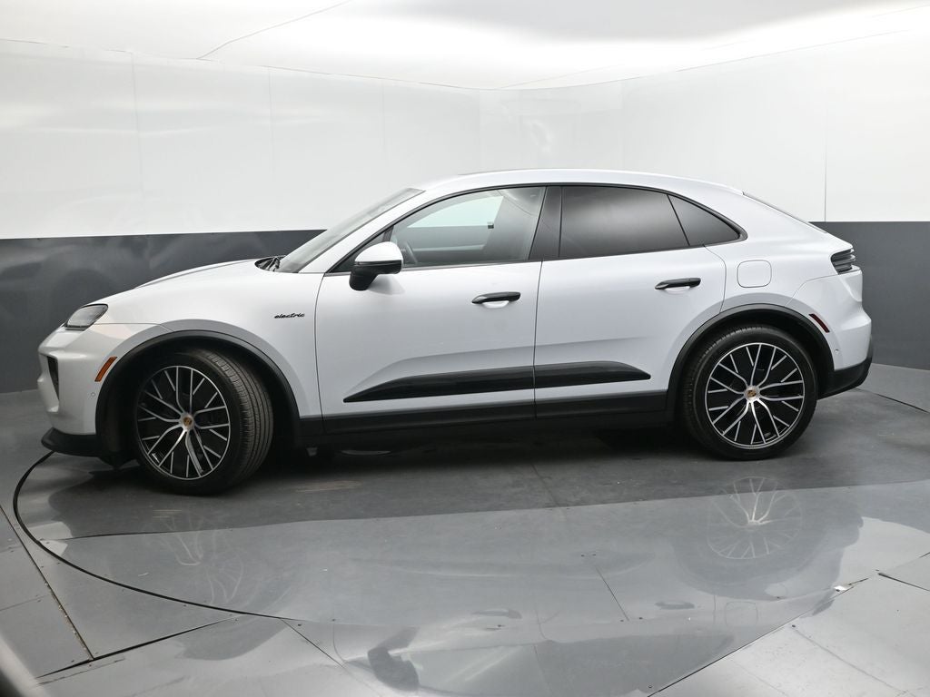 2024 Porsche Macan Electric 4