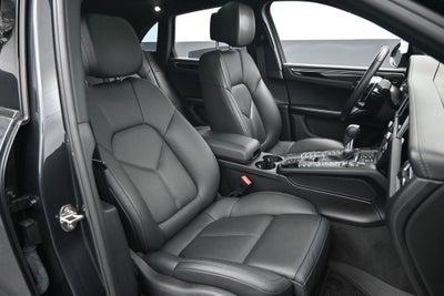 2020 Porsche Macan S