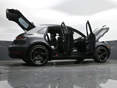 2020 Porsche Macan S