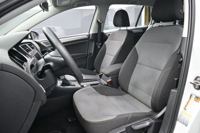 2016 Volkswagen e-Golf SE