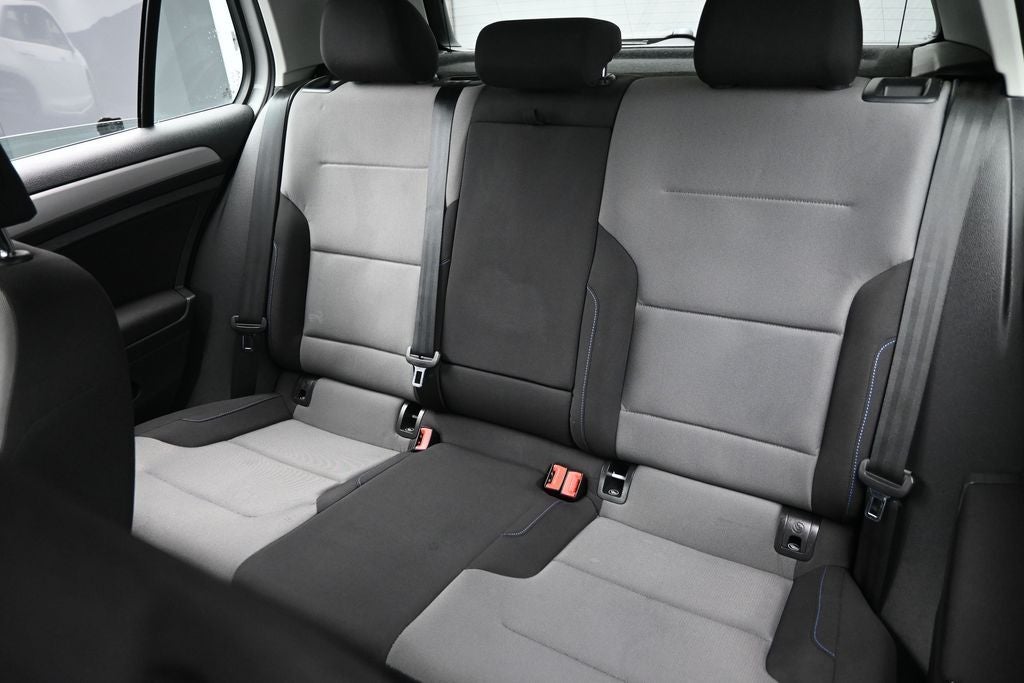 2016 Volkswagen e-Golf SE